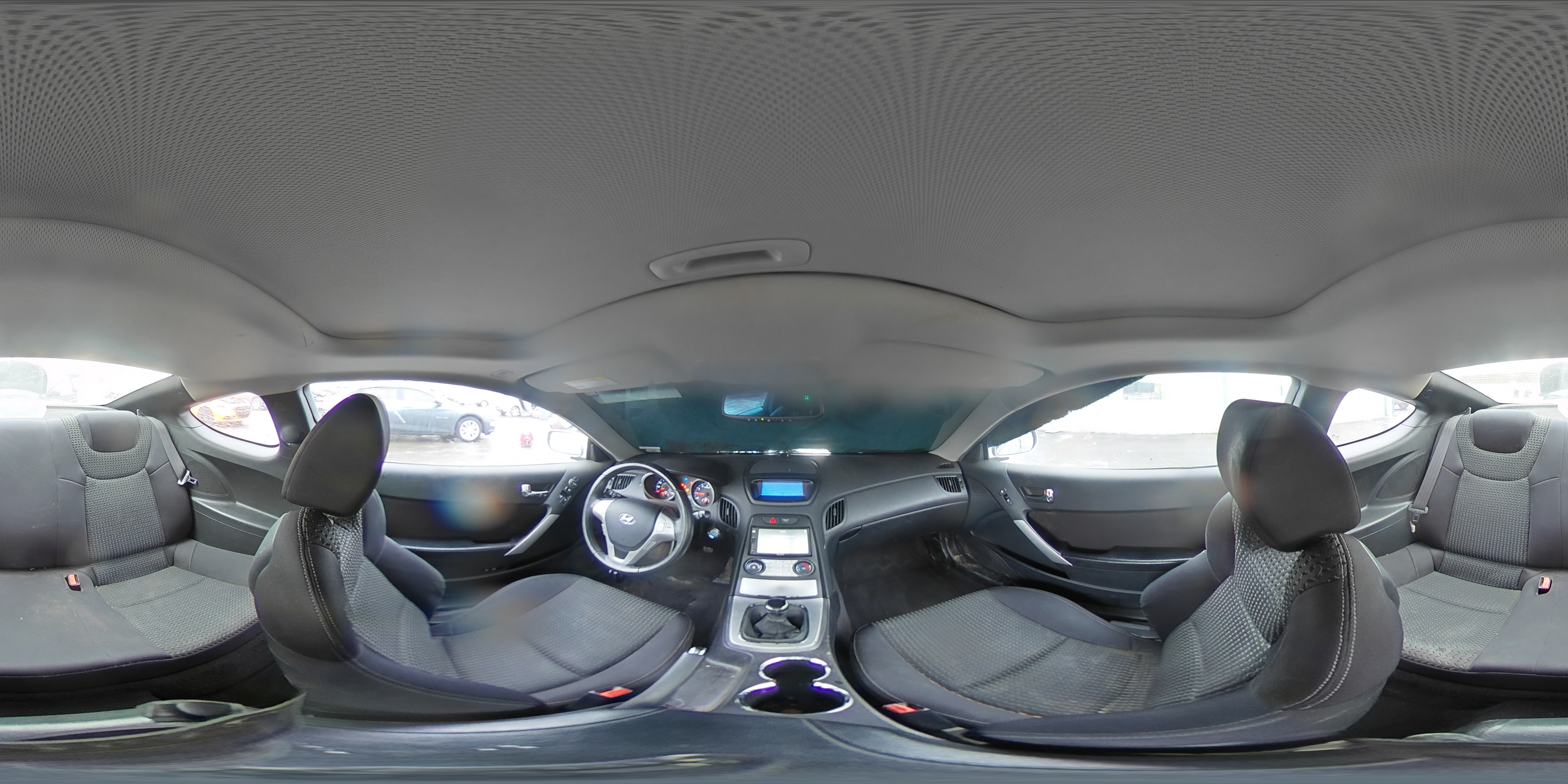 2010 Hyundai Genesis - Image 13