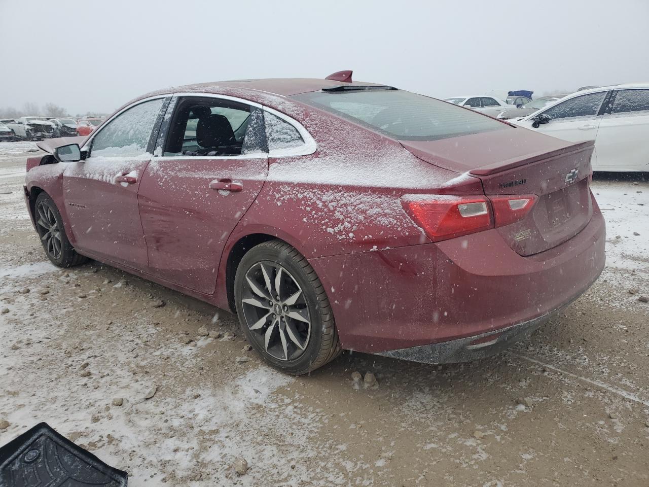 2018 Chevrolet Malibu - Image 2