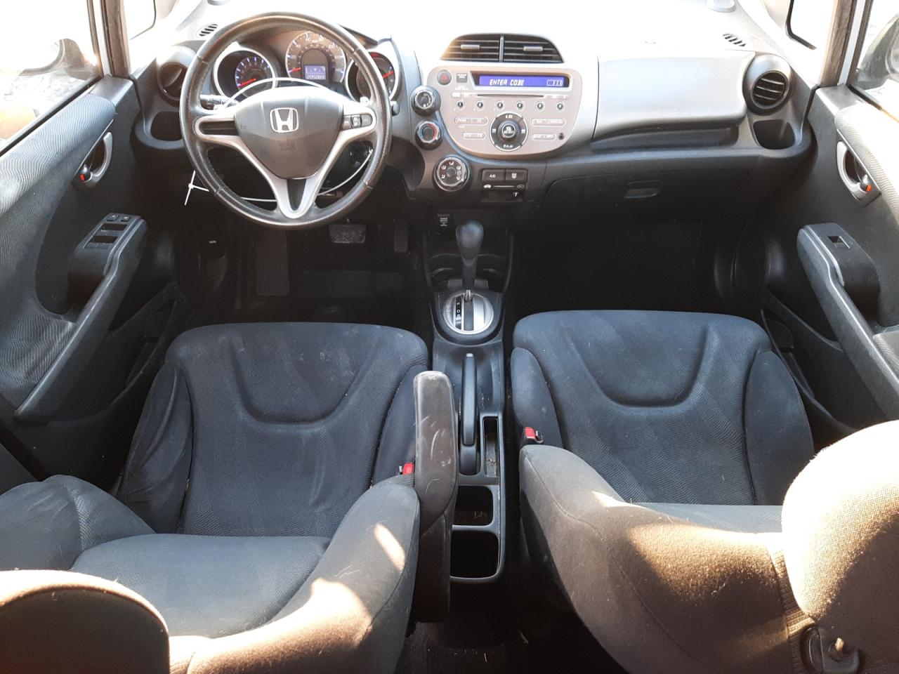 2009 Honda Fit - Image 8