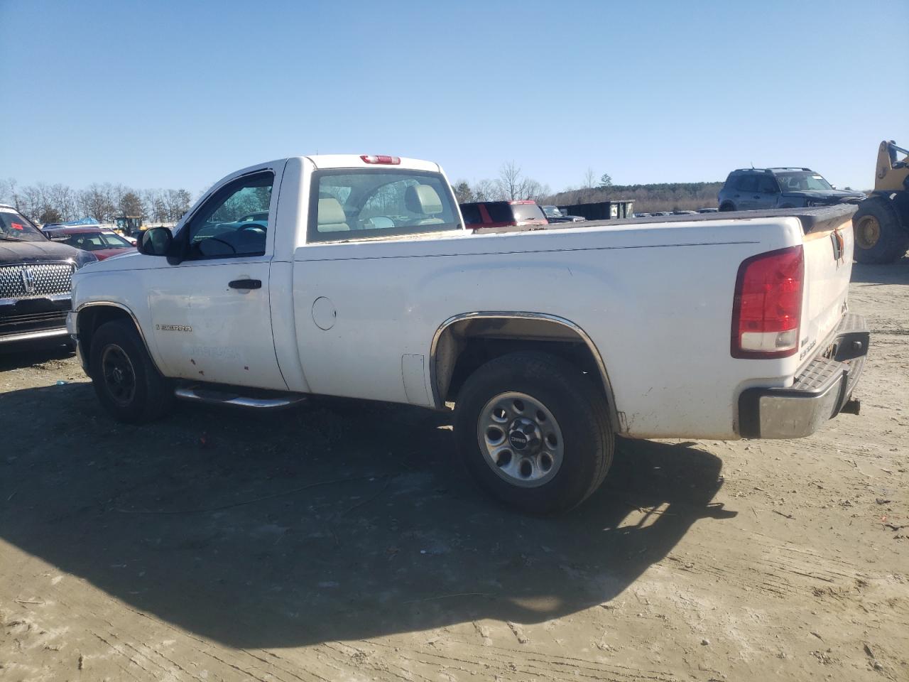 2007 GMC Sierra - Image 2