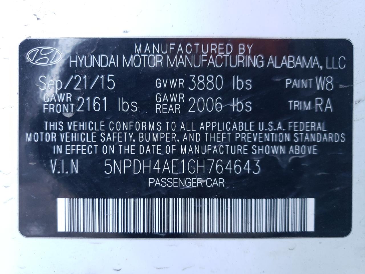 2016 Hyundai Elantra - Image 12