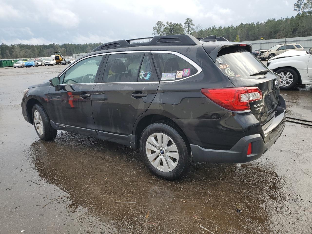 2018 Subaru Outback - Image 2
