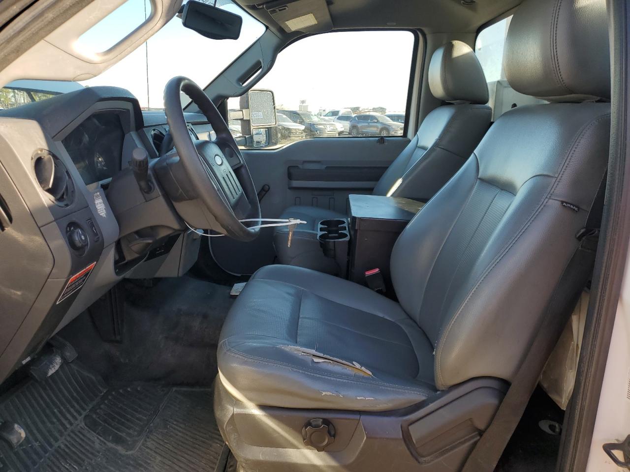 2012 Ford F450 - Image 7