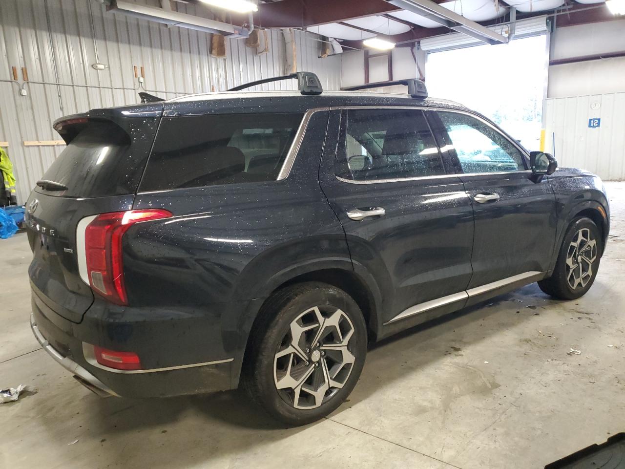 2022 Hyundai Palisade - Image 3