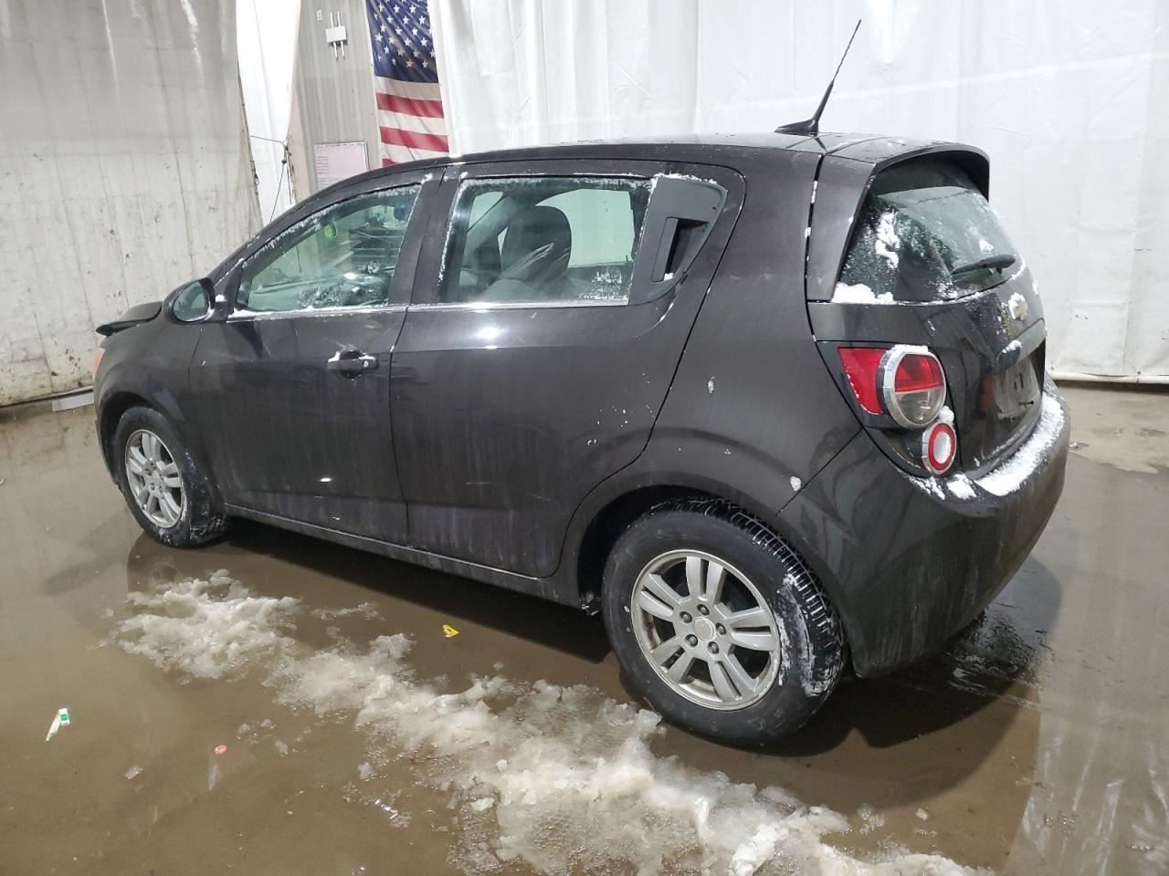 2013 Chevrolet Sonic - Image 2
