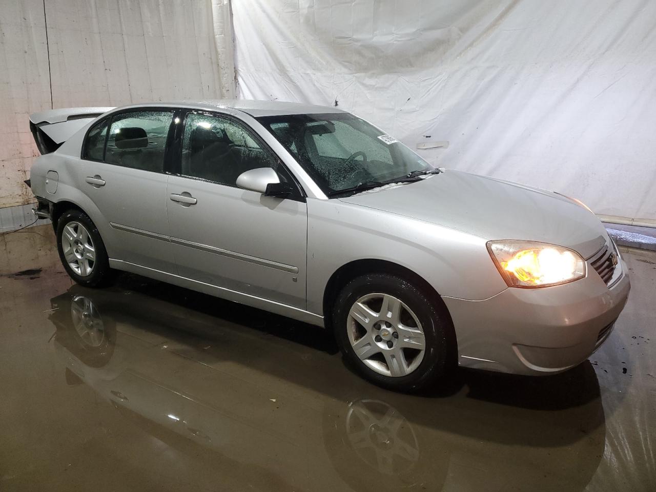 2006 Chevrolet Malibu - Image 4
