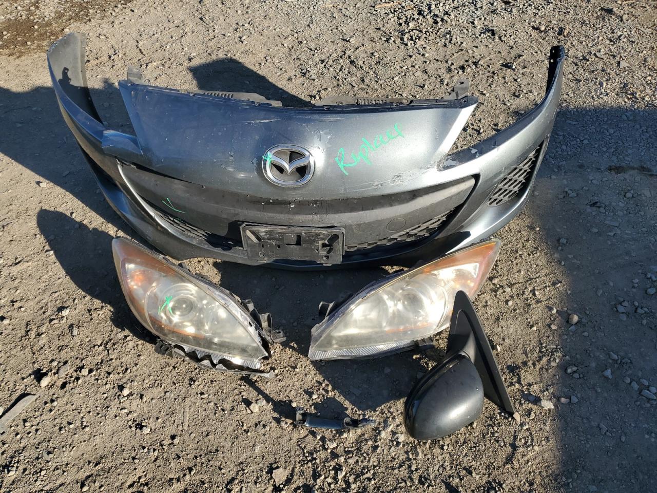 2013 Mazda 3 - Image 12