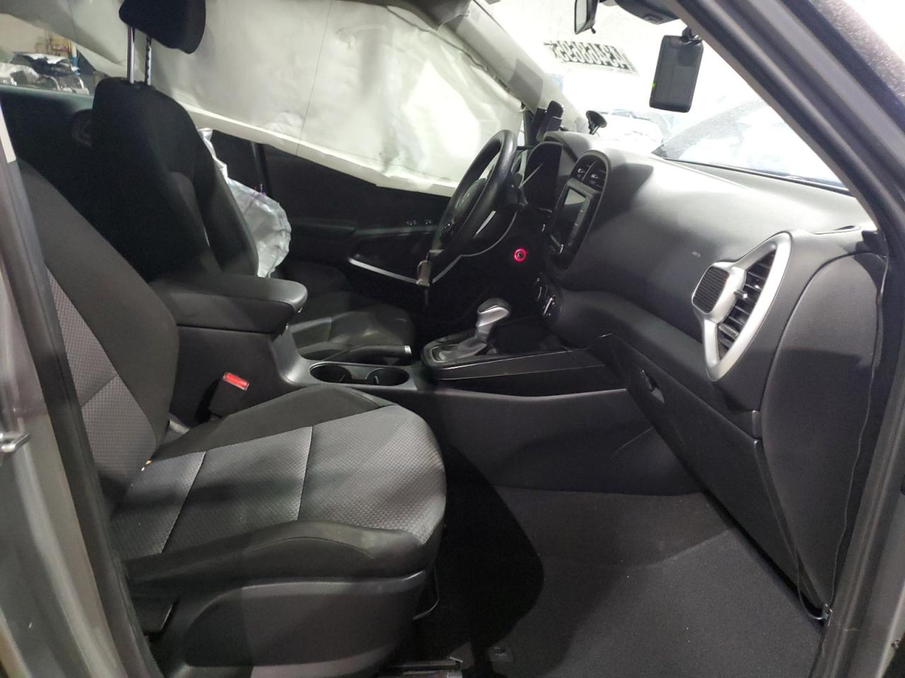 2023 Kia Soul - Image 7