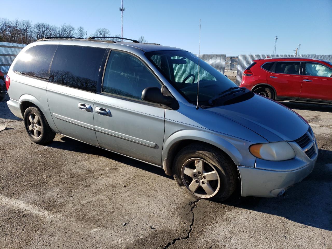 2006 Dodge Caravan - Image 4
