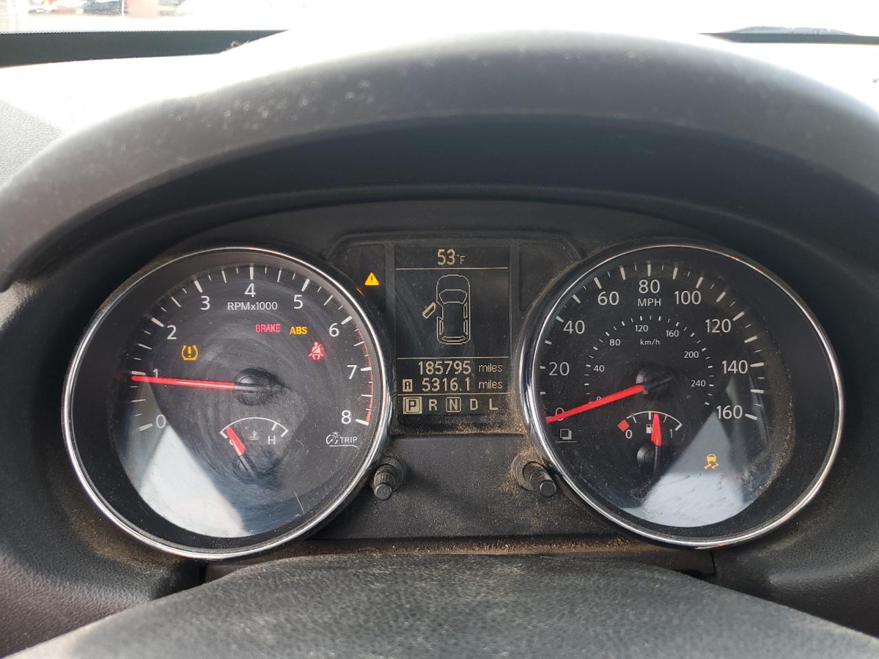 2015 Nissan Rogue - Image 9