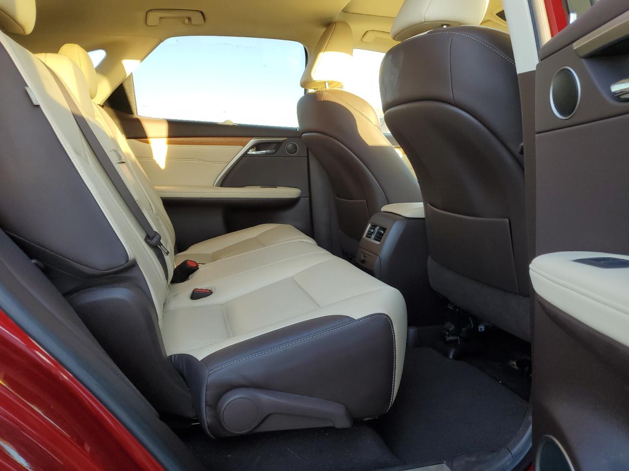 2019 Lexus RX - Image 11