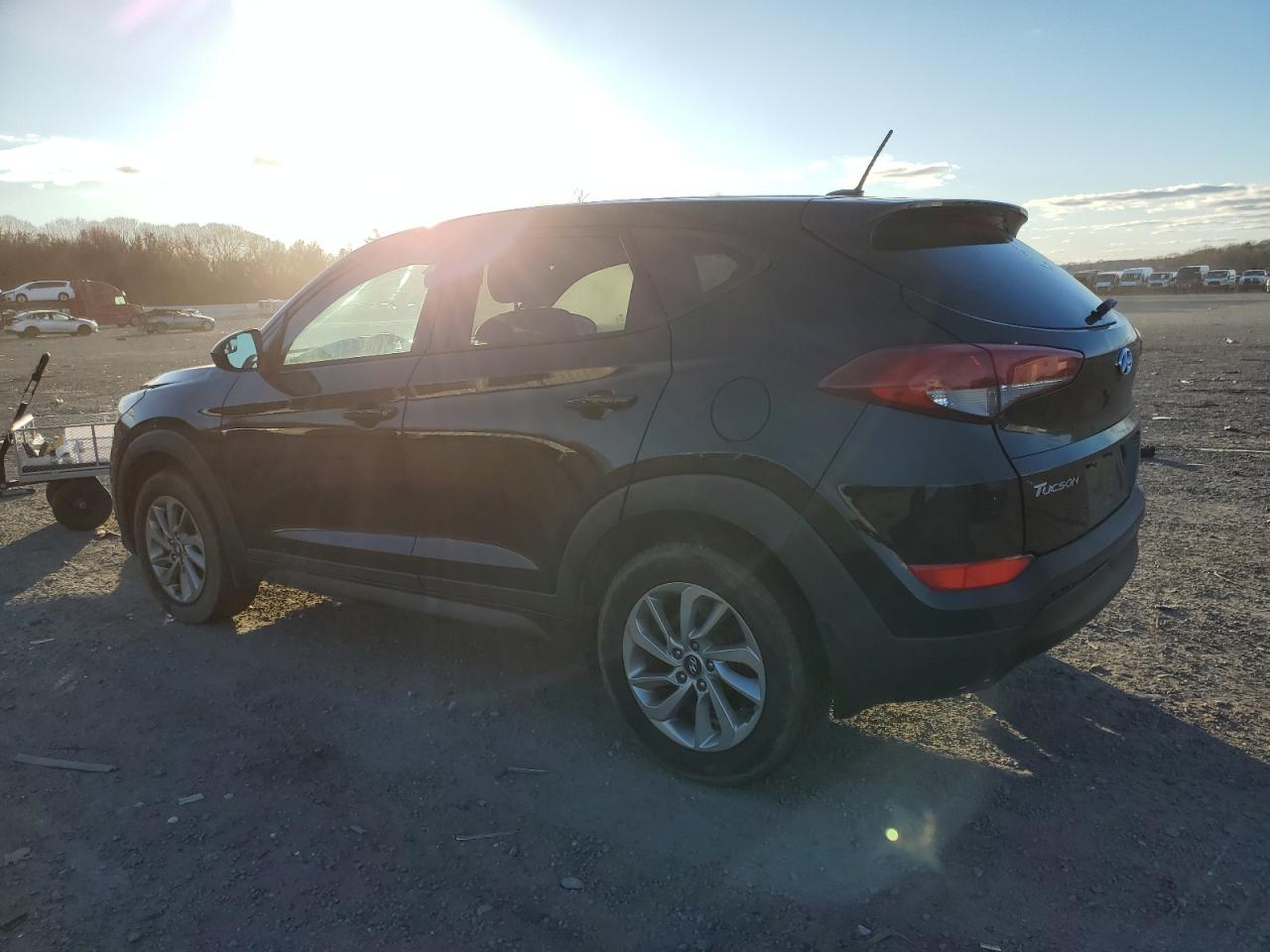 2017 Hyundai Tucson - Image 2