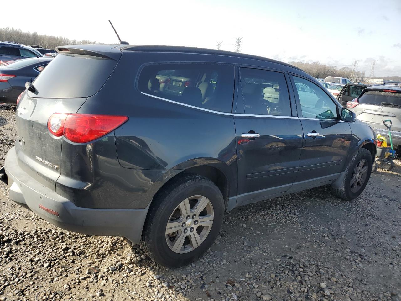 2010 Chevrolet Traverse - Image 3