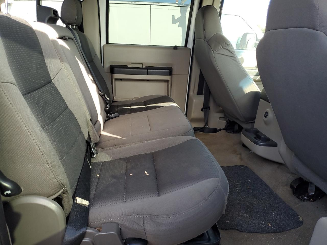2009 Ford F250 - Image 6