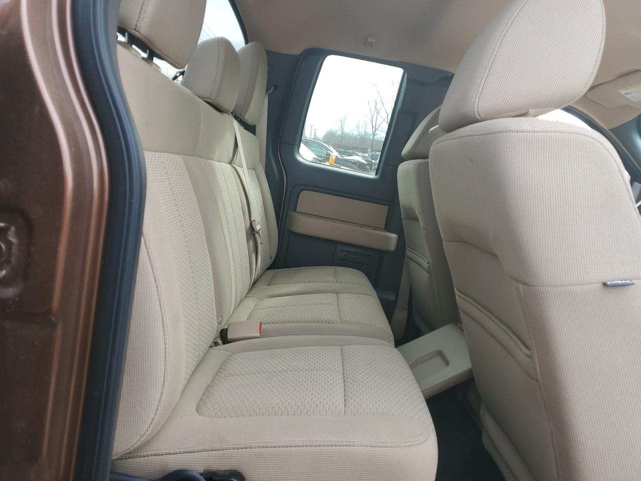2011 Ford F-150 - Image 10