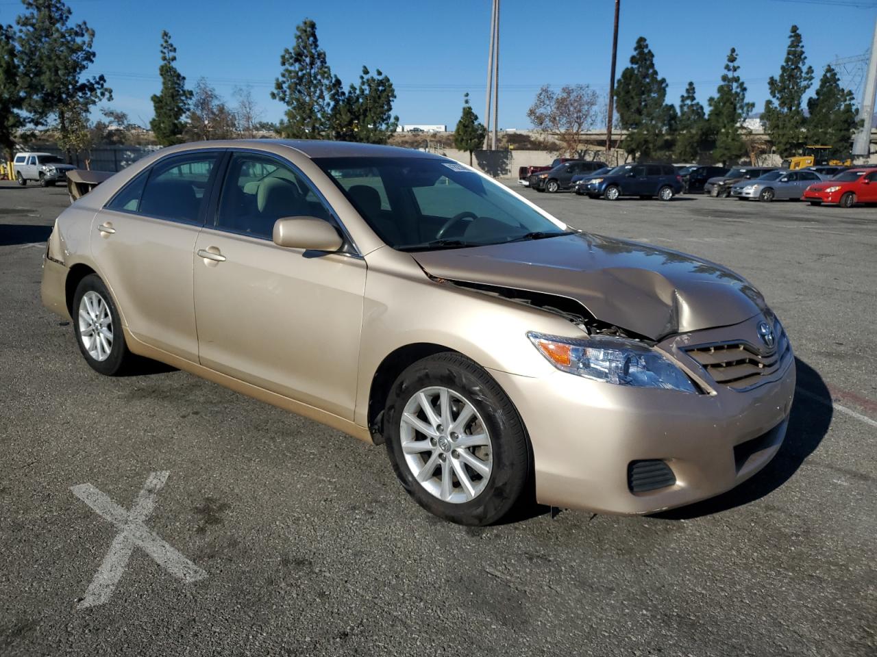 2011 Toyota Camry - Image 4