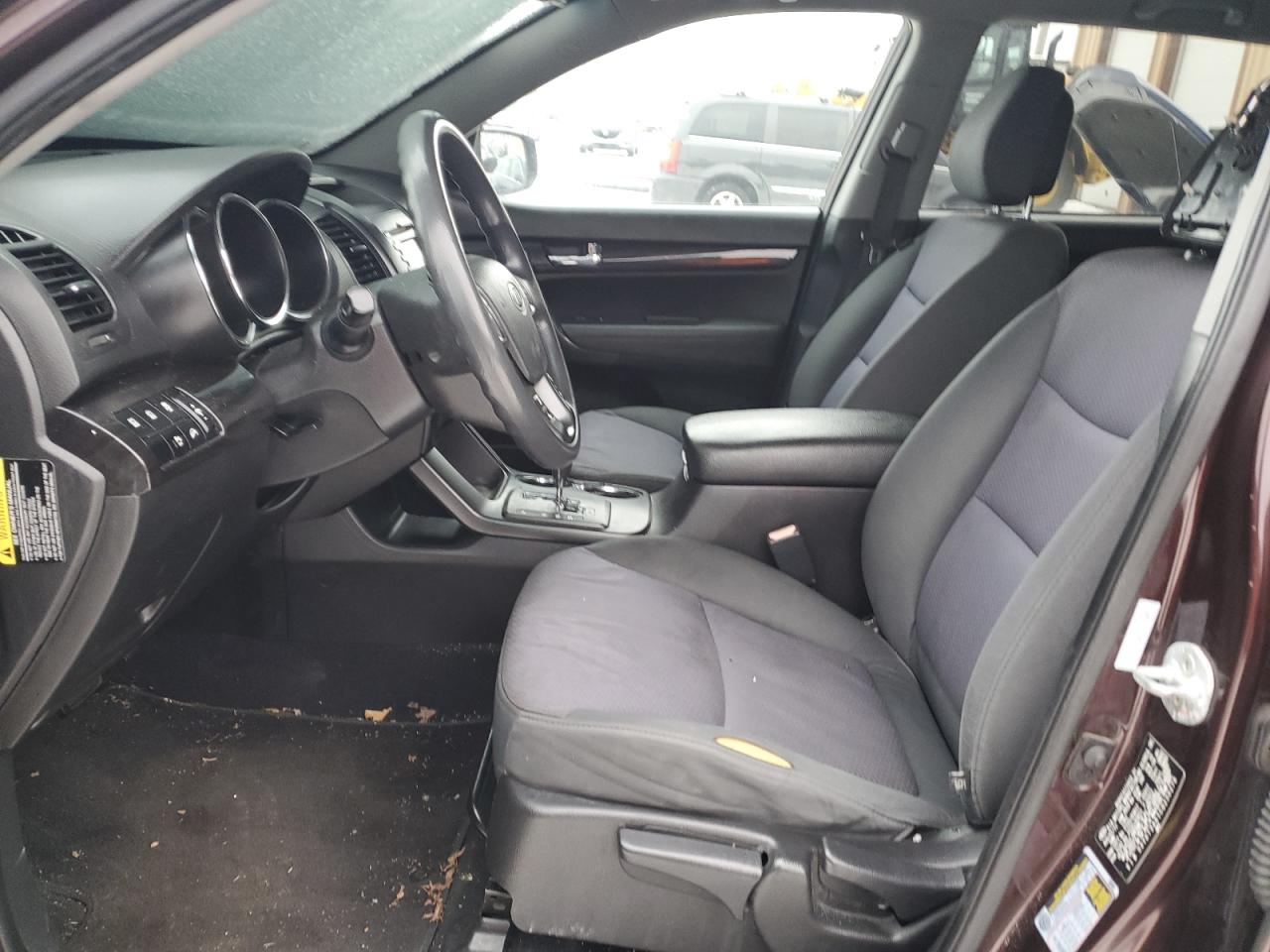 2012 Kia Sorento - Image 7