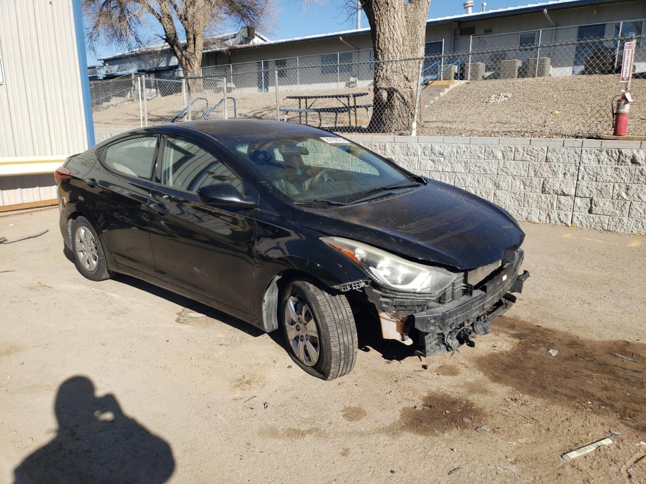 2016 Hyundai Elantra - Image 4