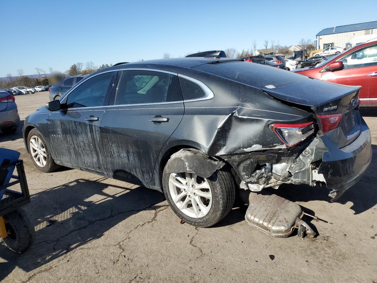 2018 Chevrolet Malibu - Image 2
