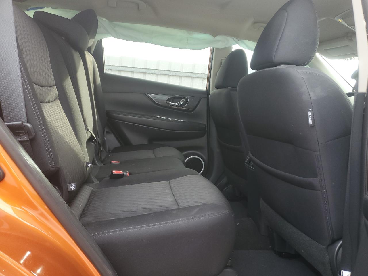 2017 Nissan Rogue - Image 11