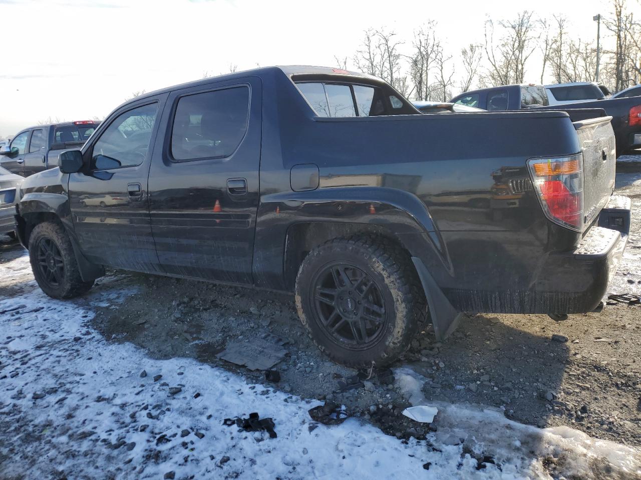 2006 Honda Ridgeline - Image 2