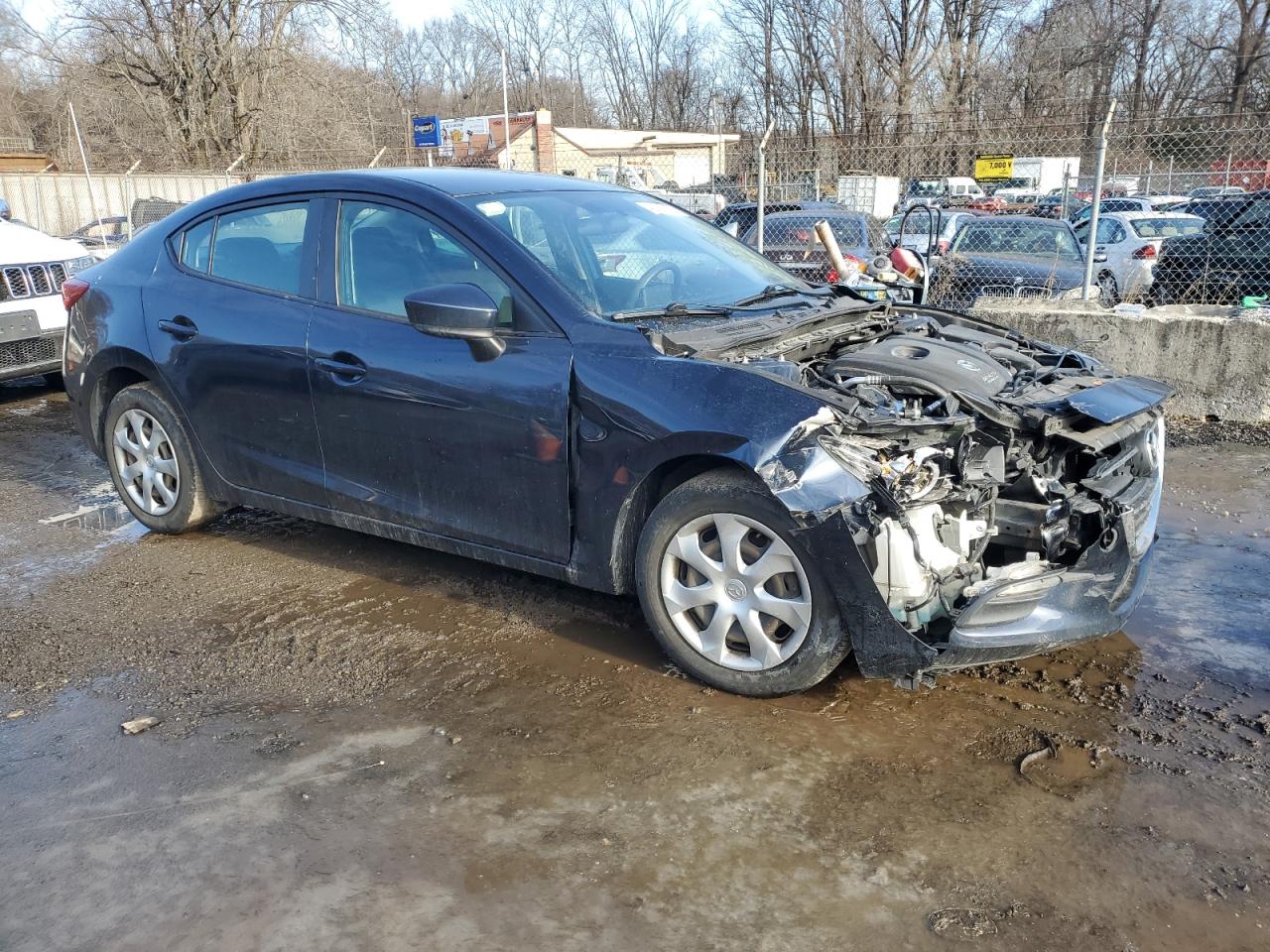 2017 Mazda 3 - Image 4