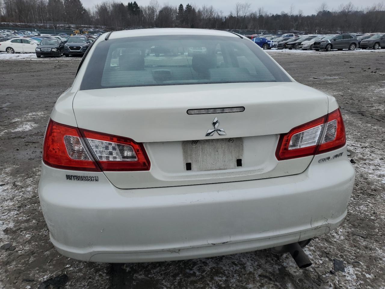 2009 Mitsubishi Galant - Image 6