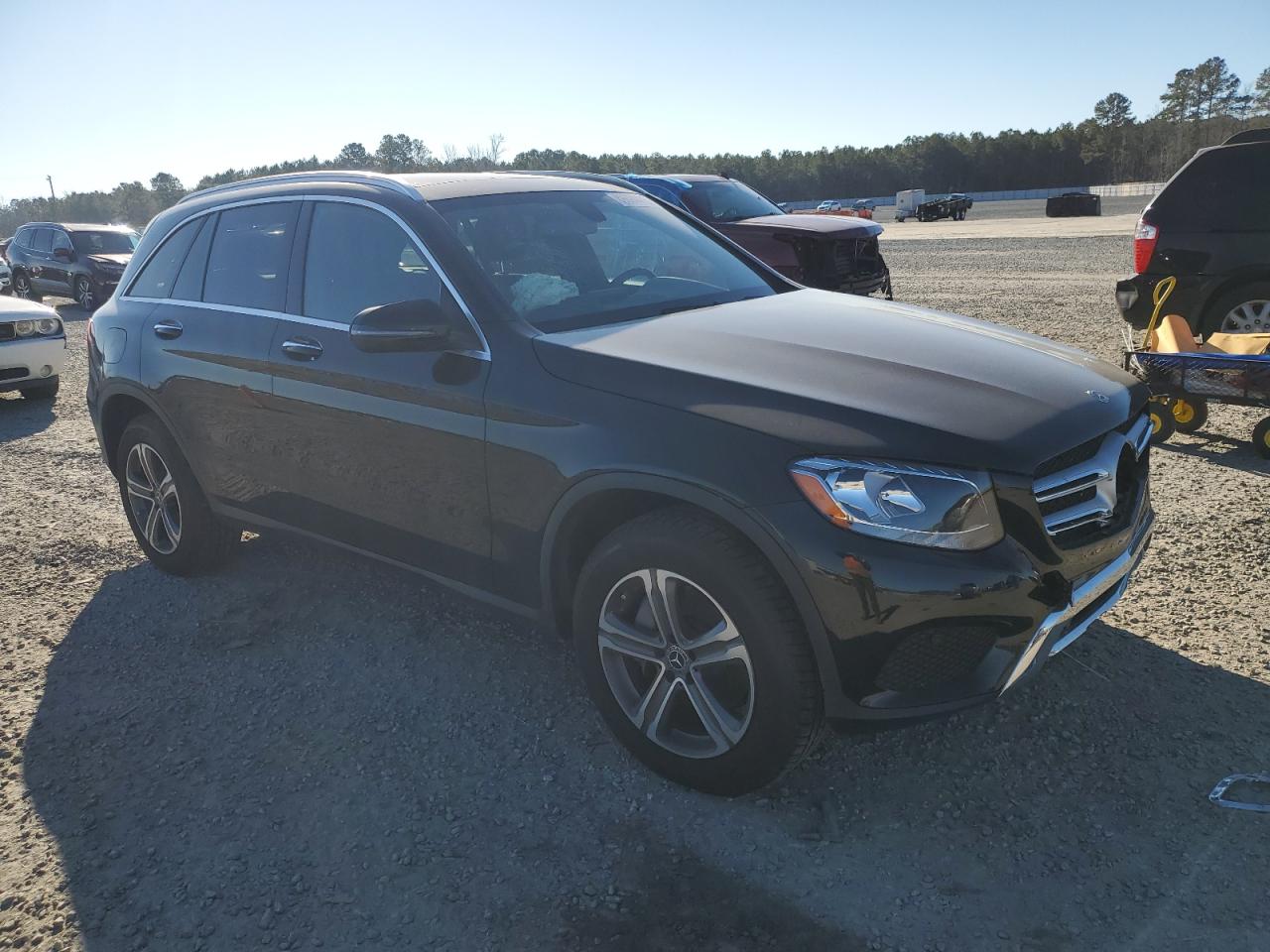 2017 Mercedes-Benz GLC - Image 4