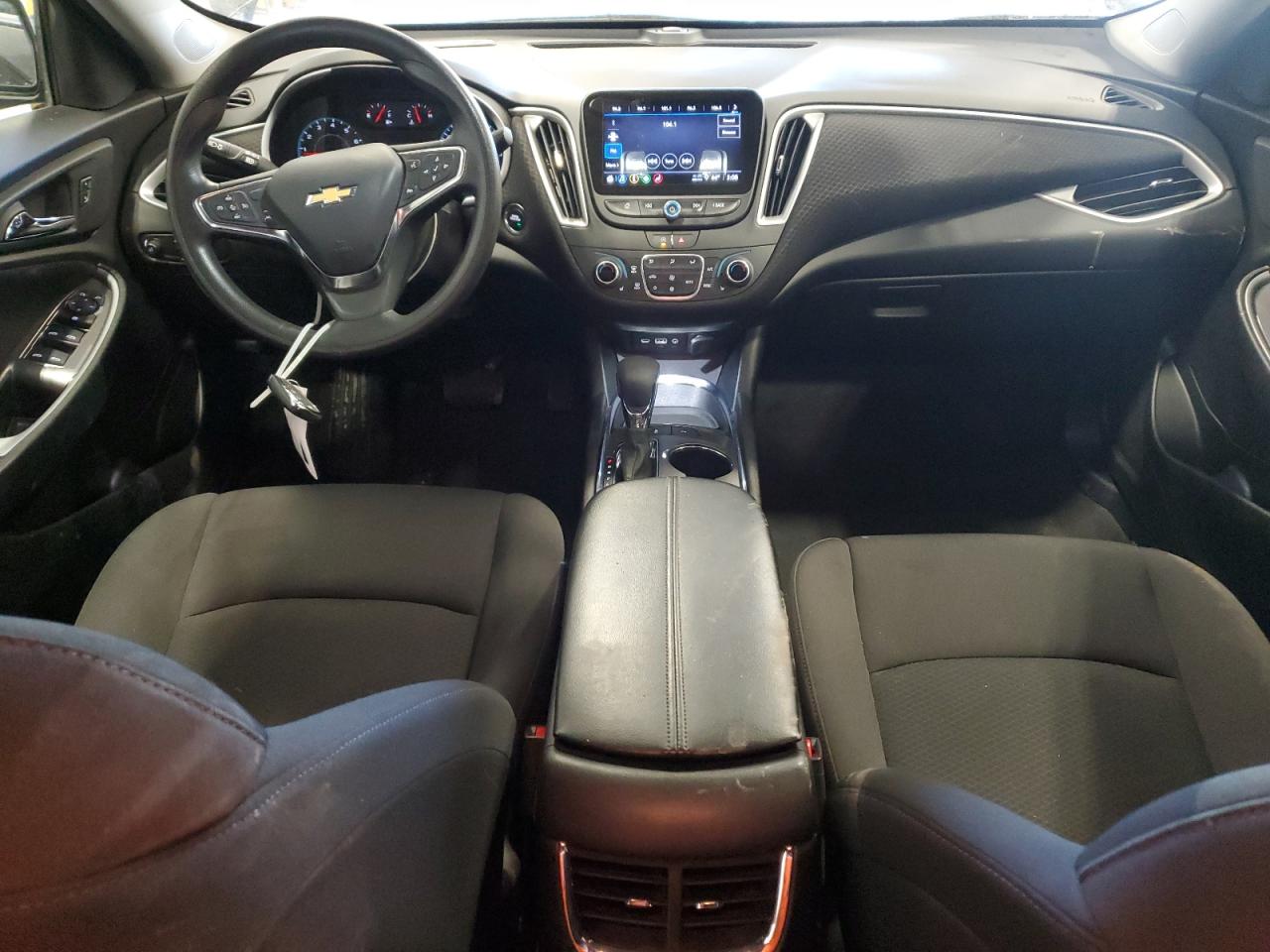 2023 Chevrolet Malibu - Image 8