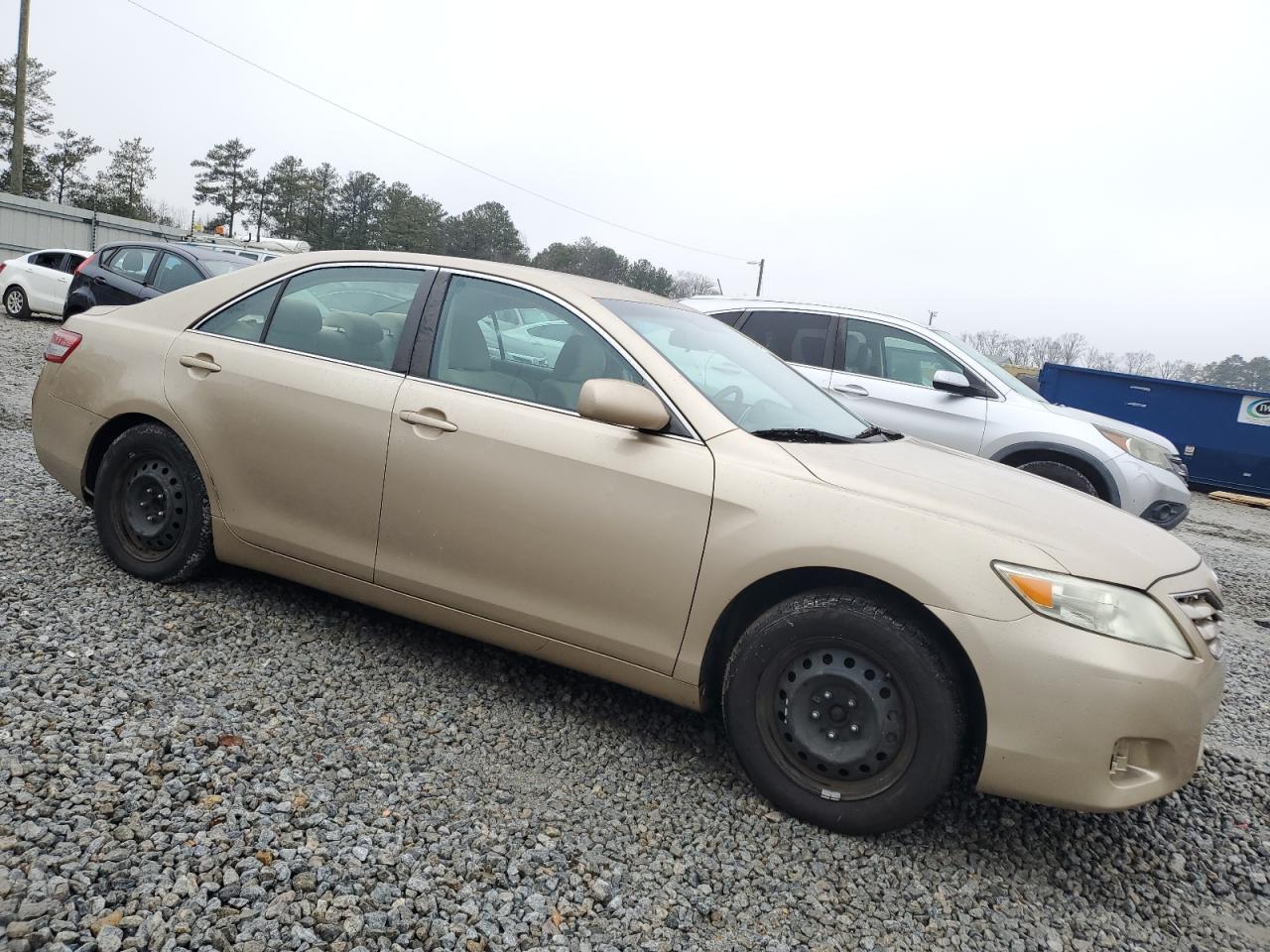 2010 Toyota Camry - Image 4