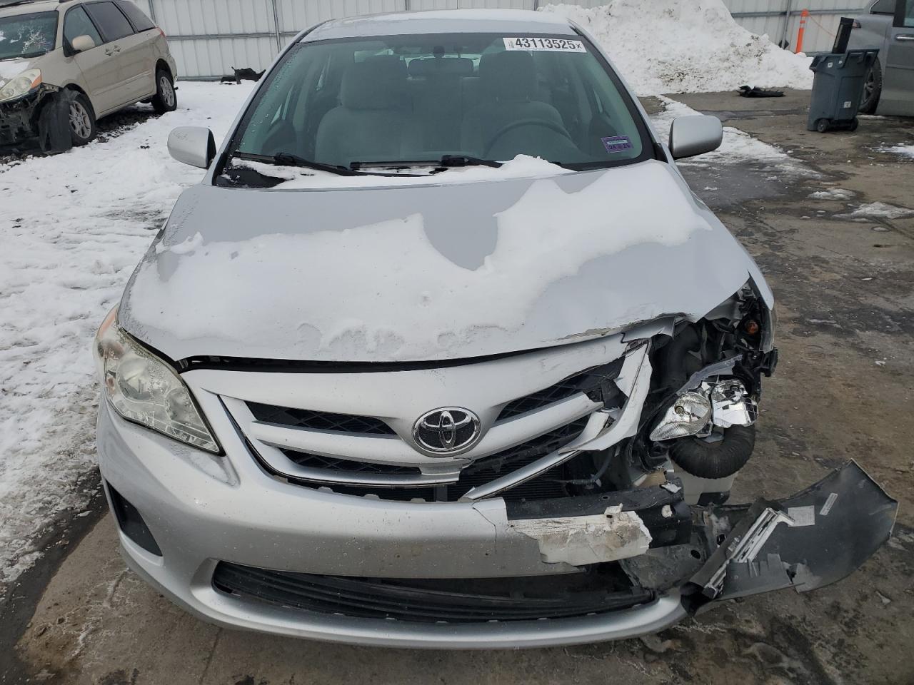2011 Toyota Corolla - Image 5
