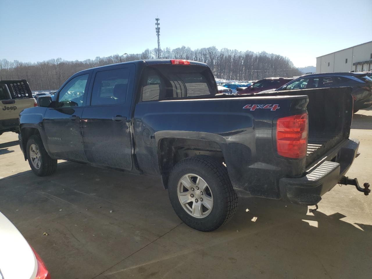 2014 Chevrolet Silverado - Image 2