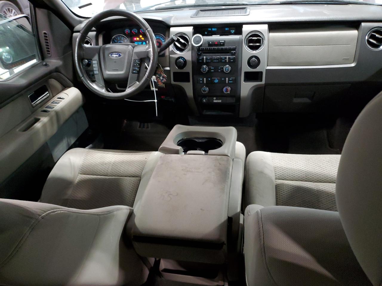 2010 Ford F-150 - Image 8