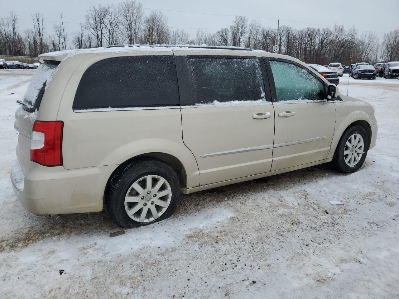 2012 Chrysler Town & Country - Image 3