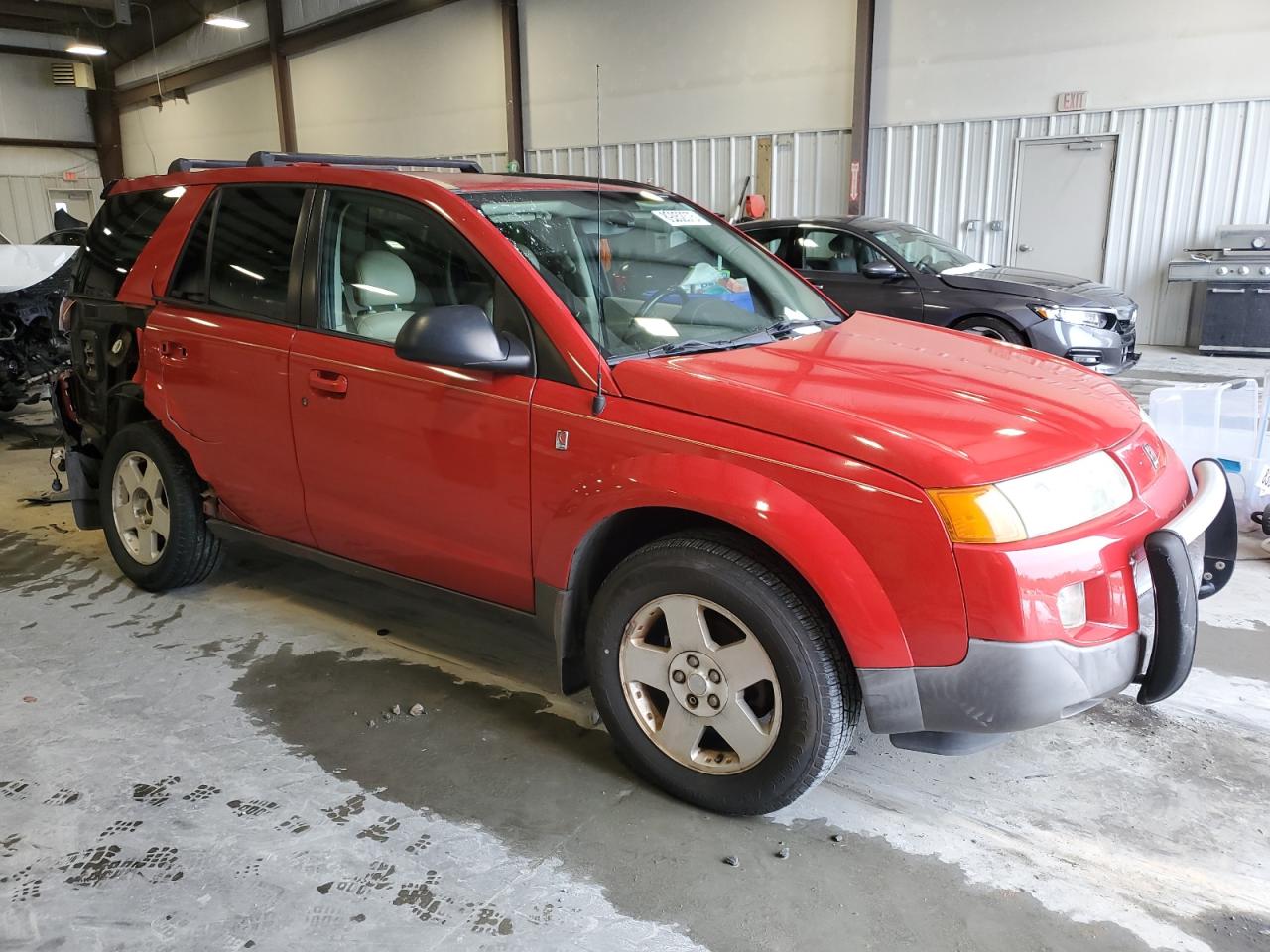 2004 Saturn VUE - Image 4