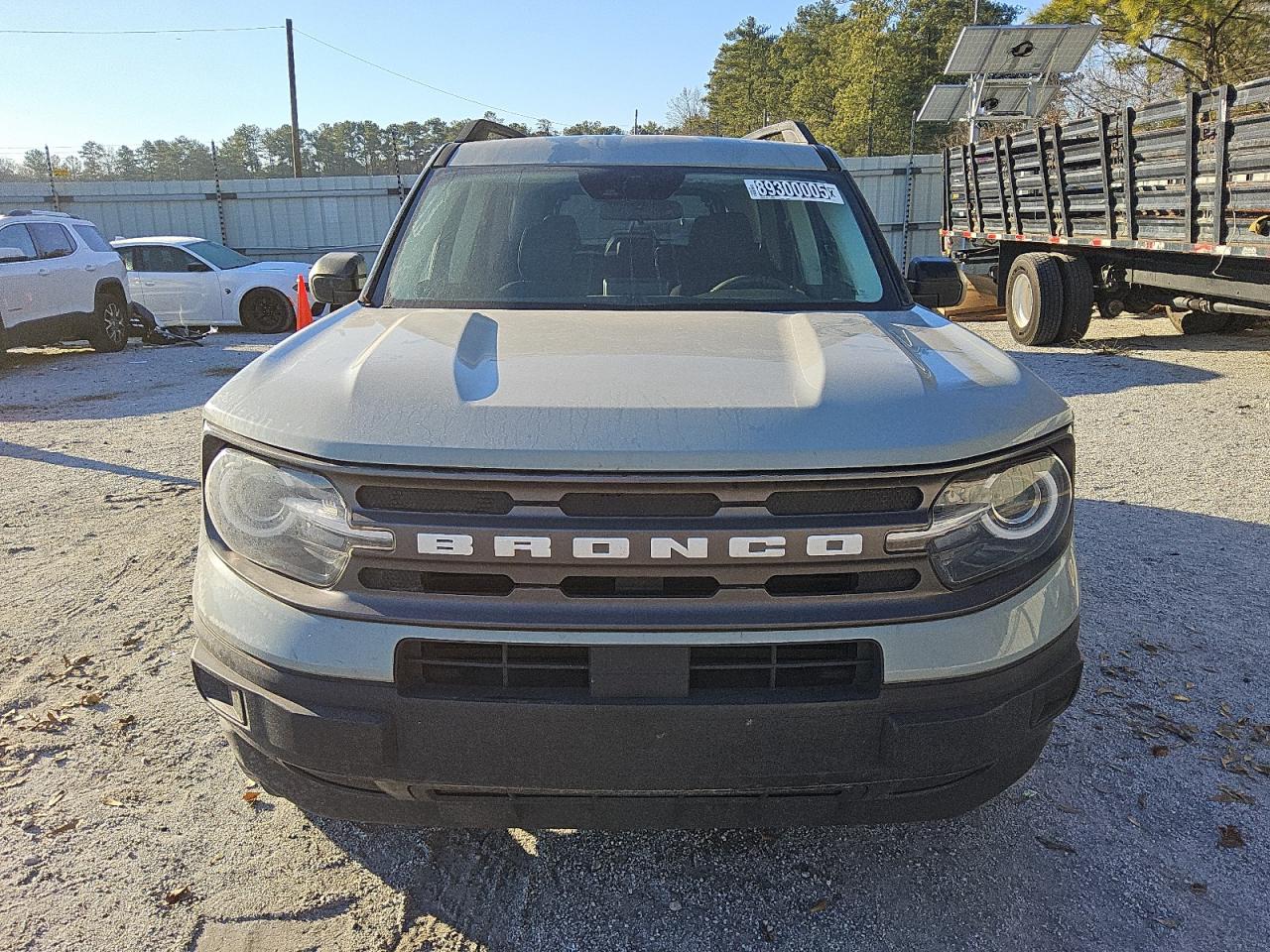 2022 Ford Bronco - Image 5