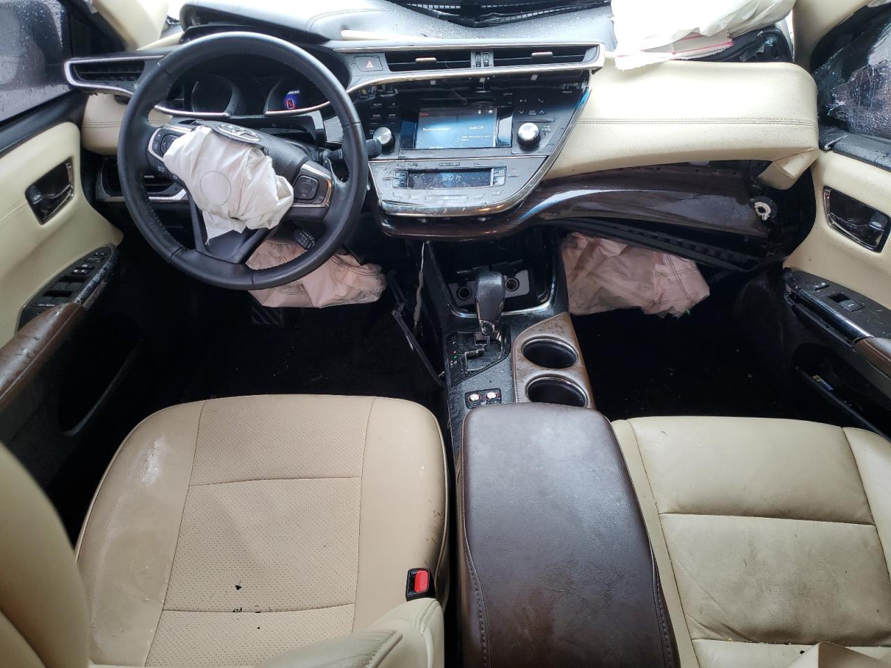 2015 Toyota Avalon - Image 8