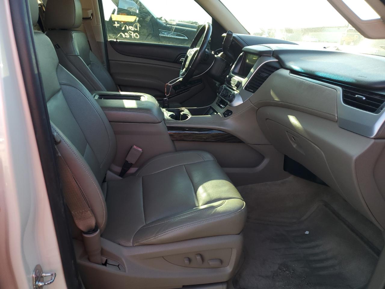 2015 GMC Yukon - Image 7