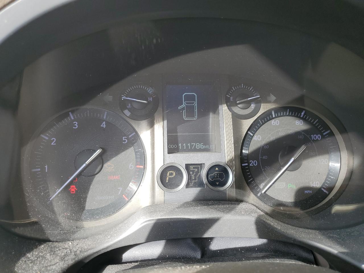 2011 Lexus GX - Image 9
