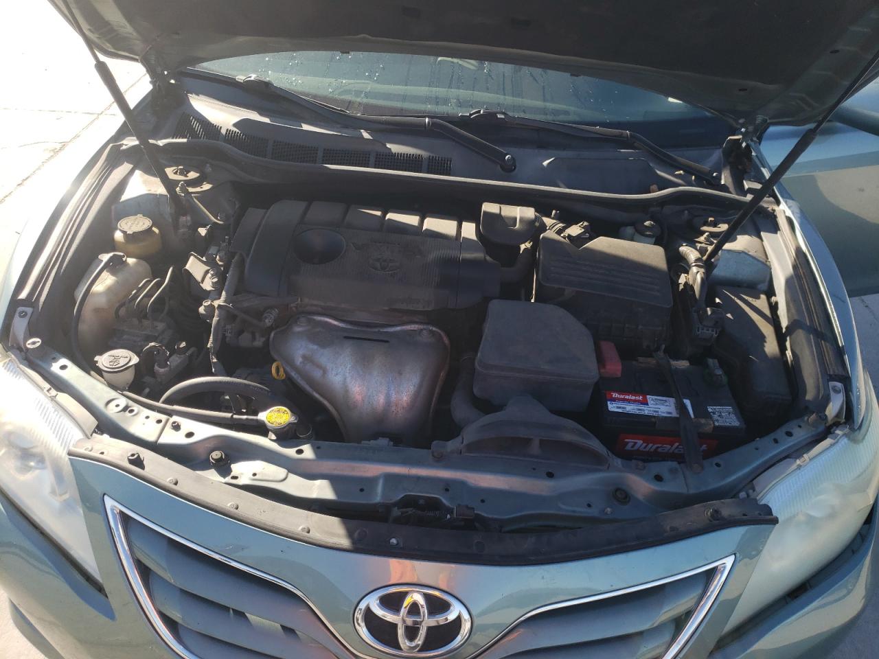 2011 Toyota Camry - Image 11