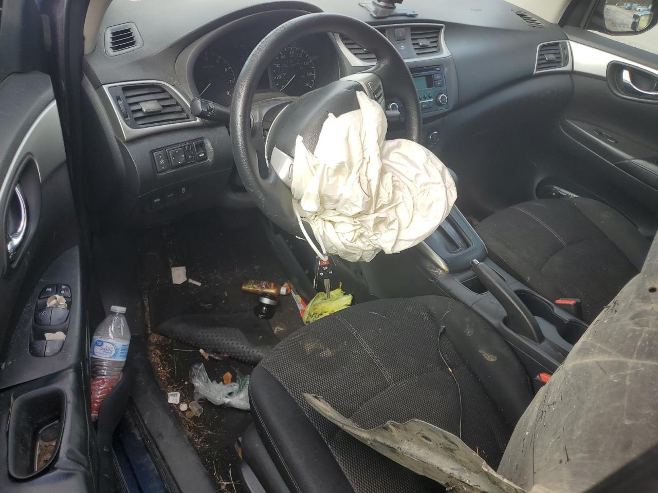 2017 Nissan Sentra - Image 8