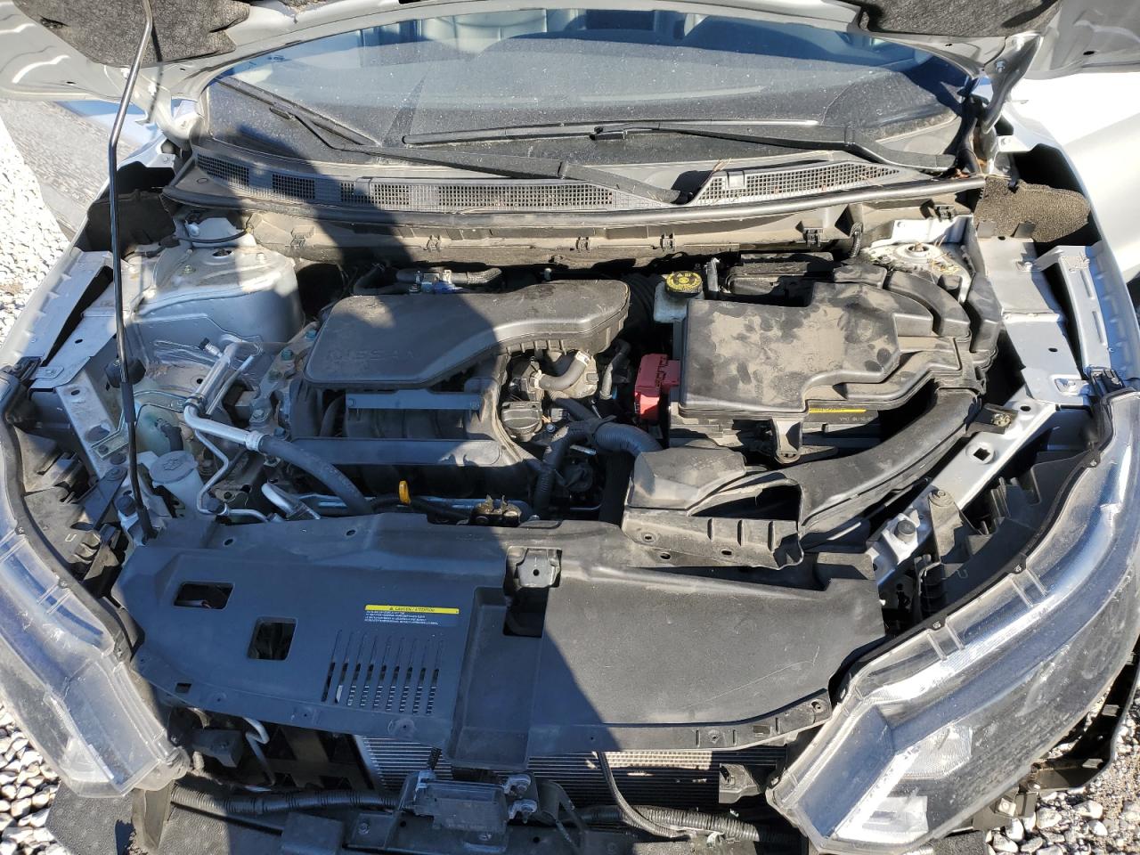 2021 Nissan Rogue - Image 12