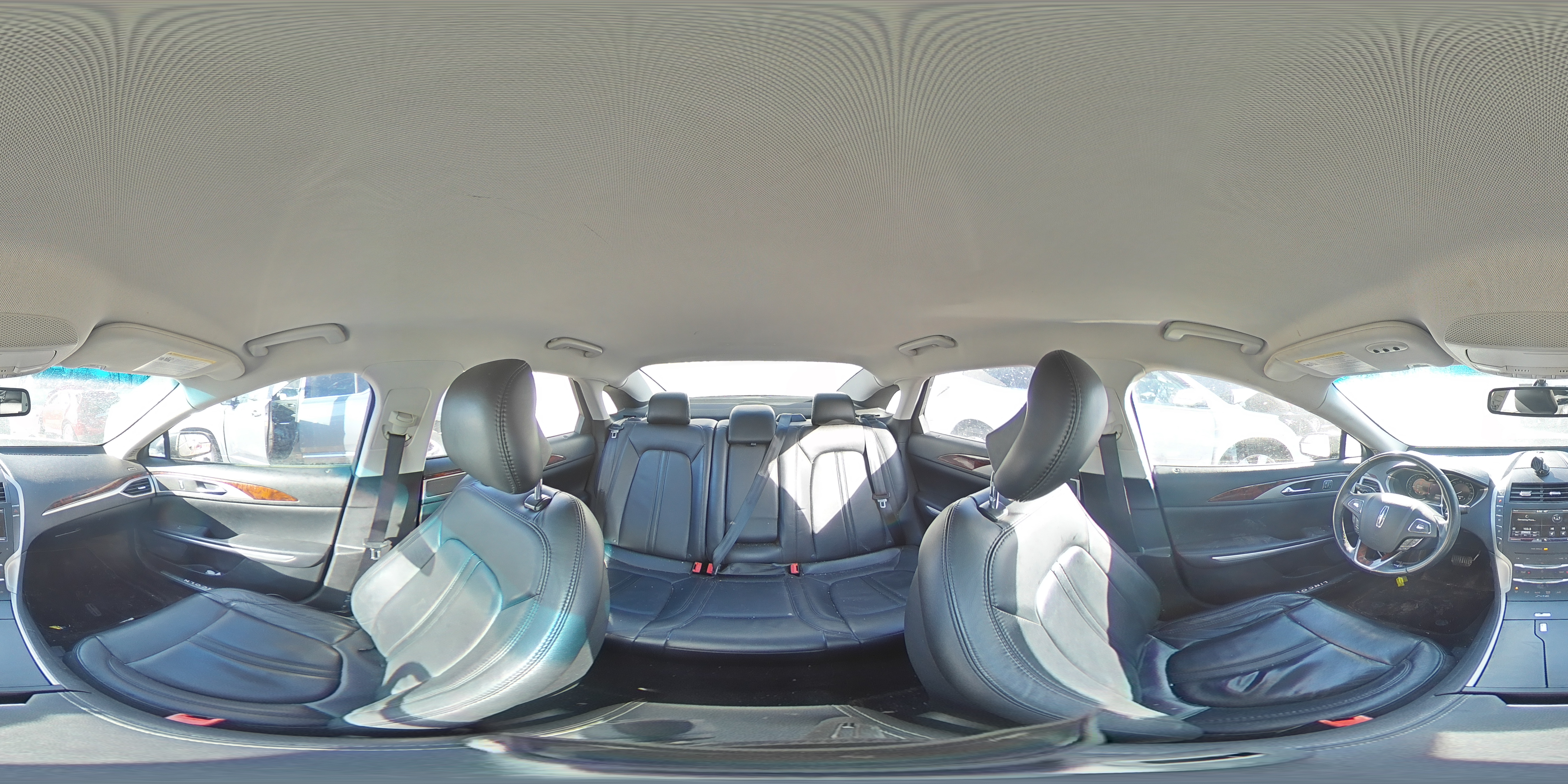 2015 Lincoln MKZ - Image 14