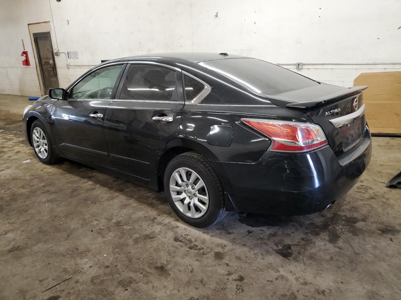 2014 Nissan Altima - Image 2