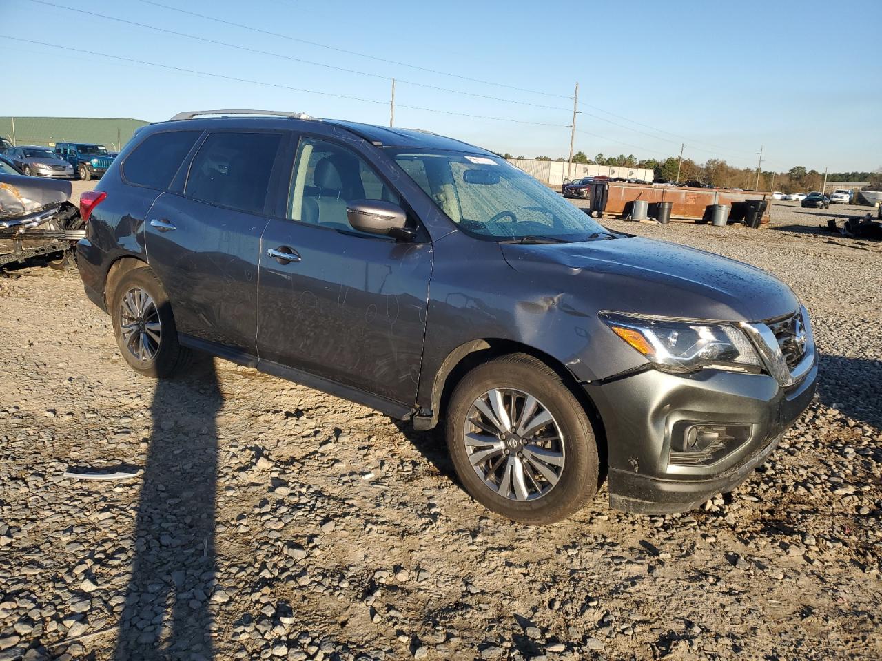 2020 Nissan Pathfinder - Image 4