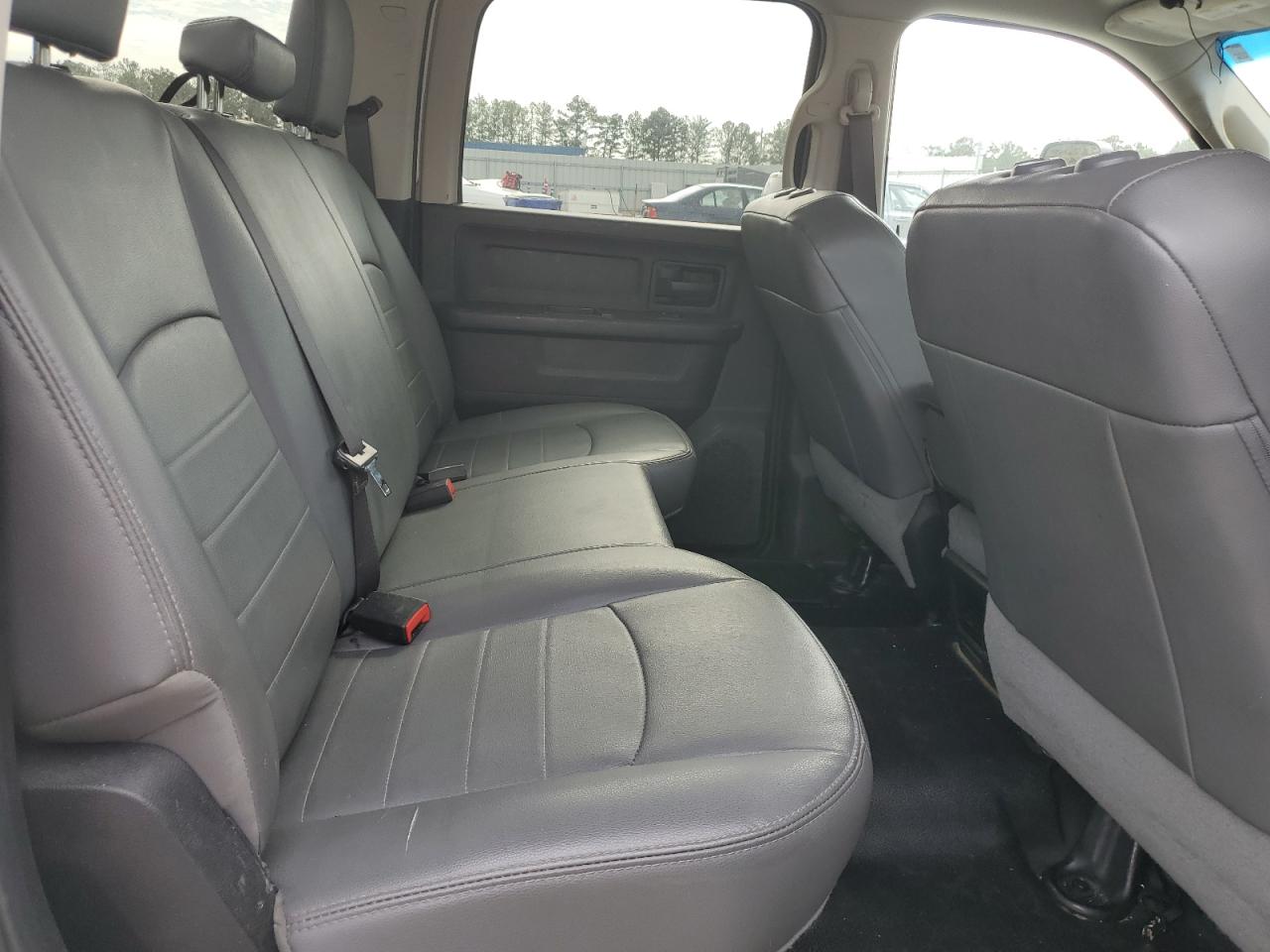 2018 RAM 2500 - Image 10