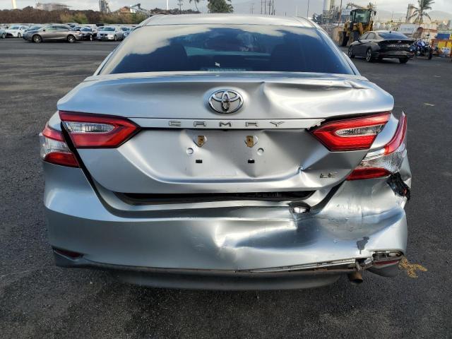  TOYOTA CAMRY 2020 Srebrny