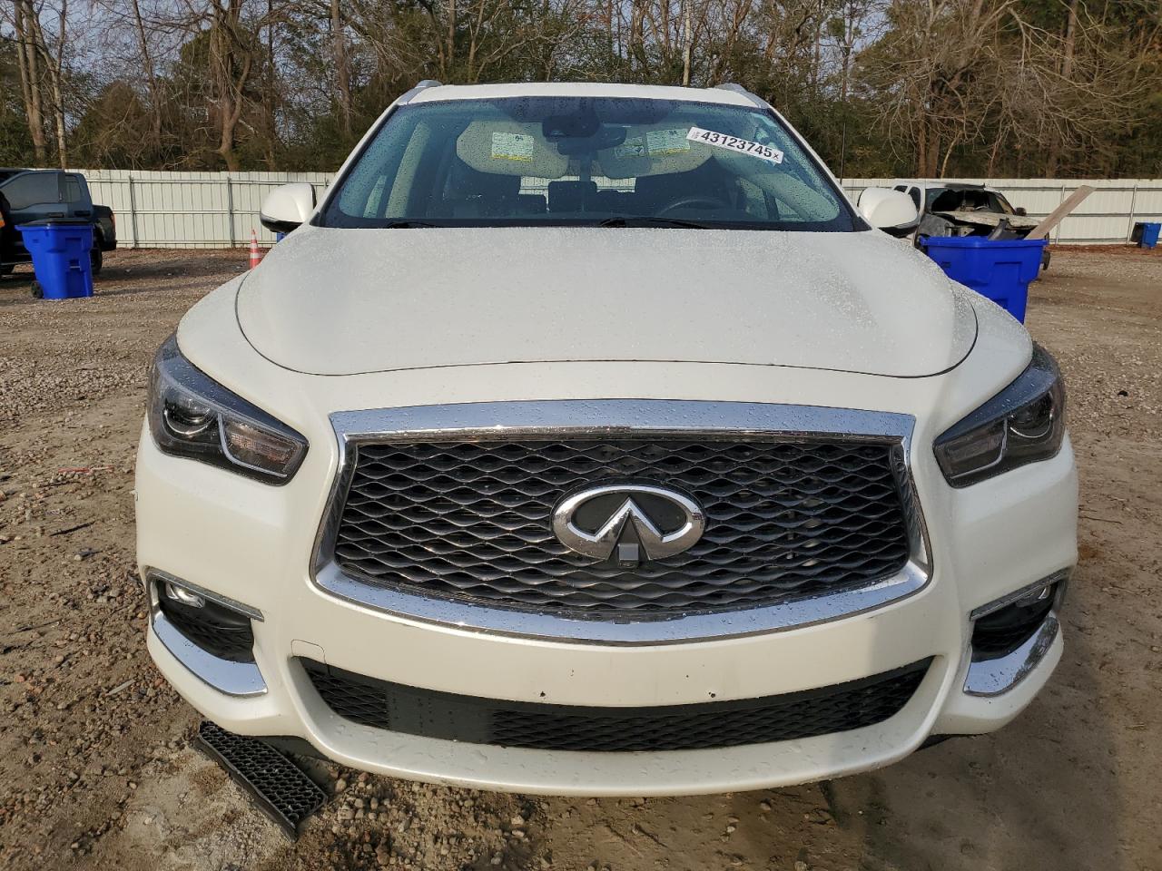 2020 Infiniti QX60 - Image 5