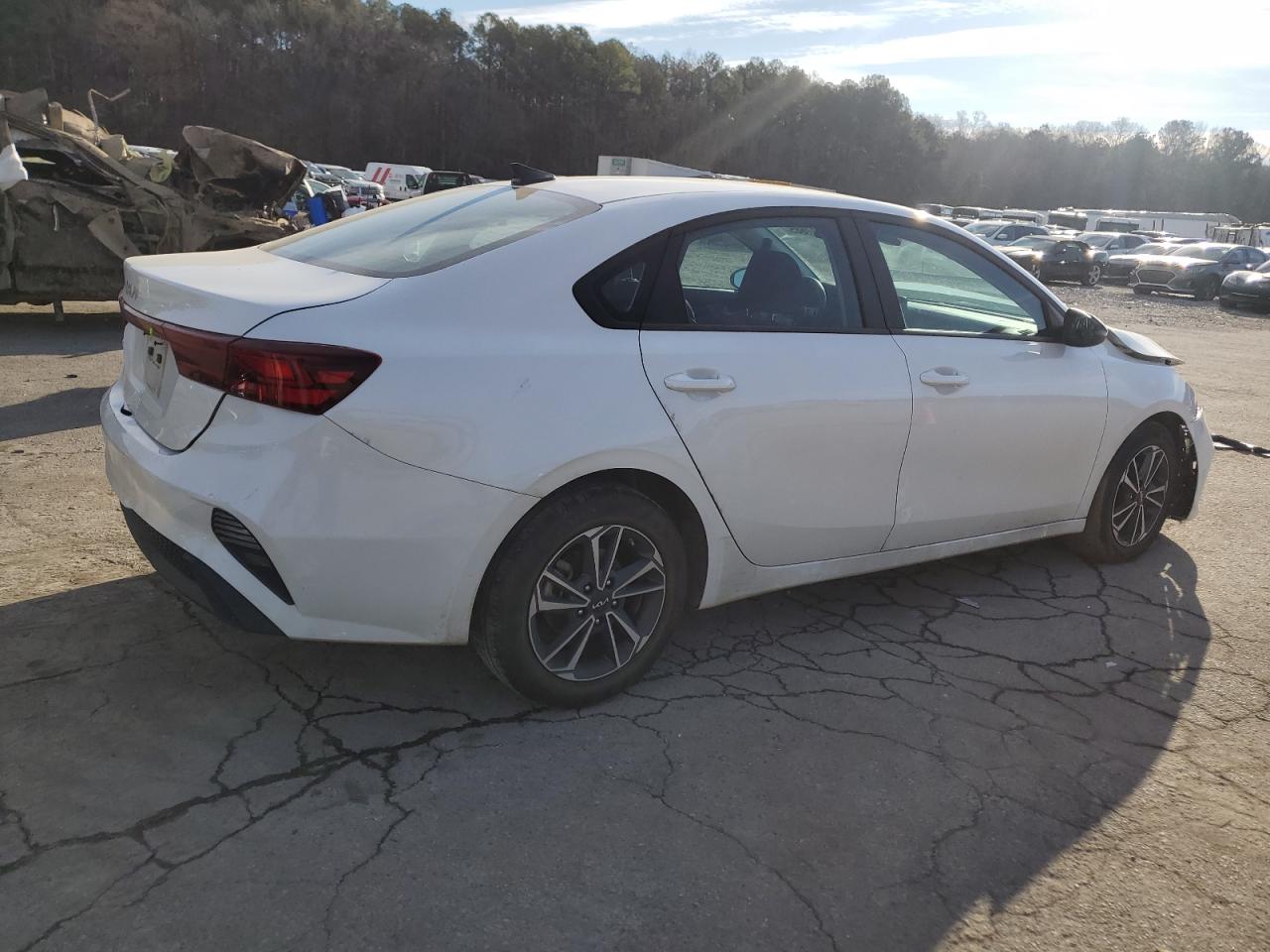 2023 Kia Forte - Image 3