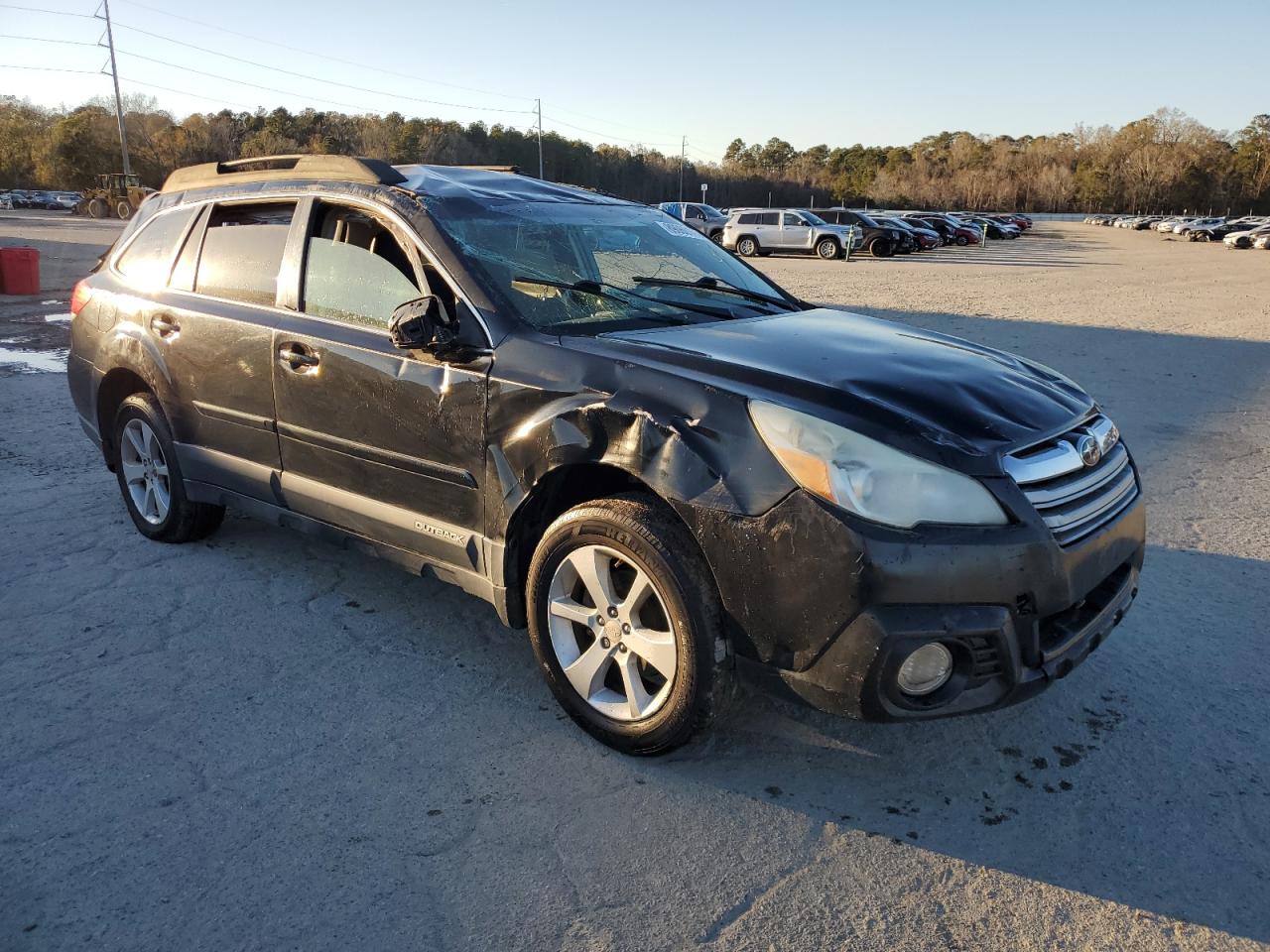 2014 Subaru Outback - Image 4